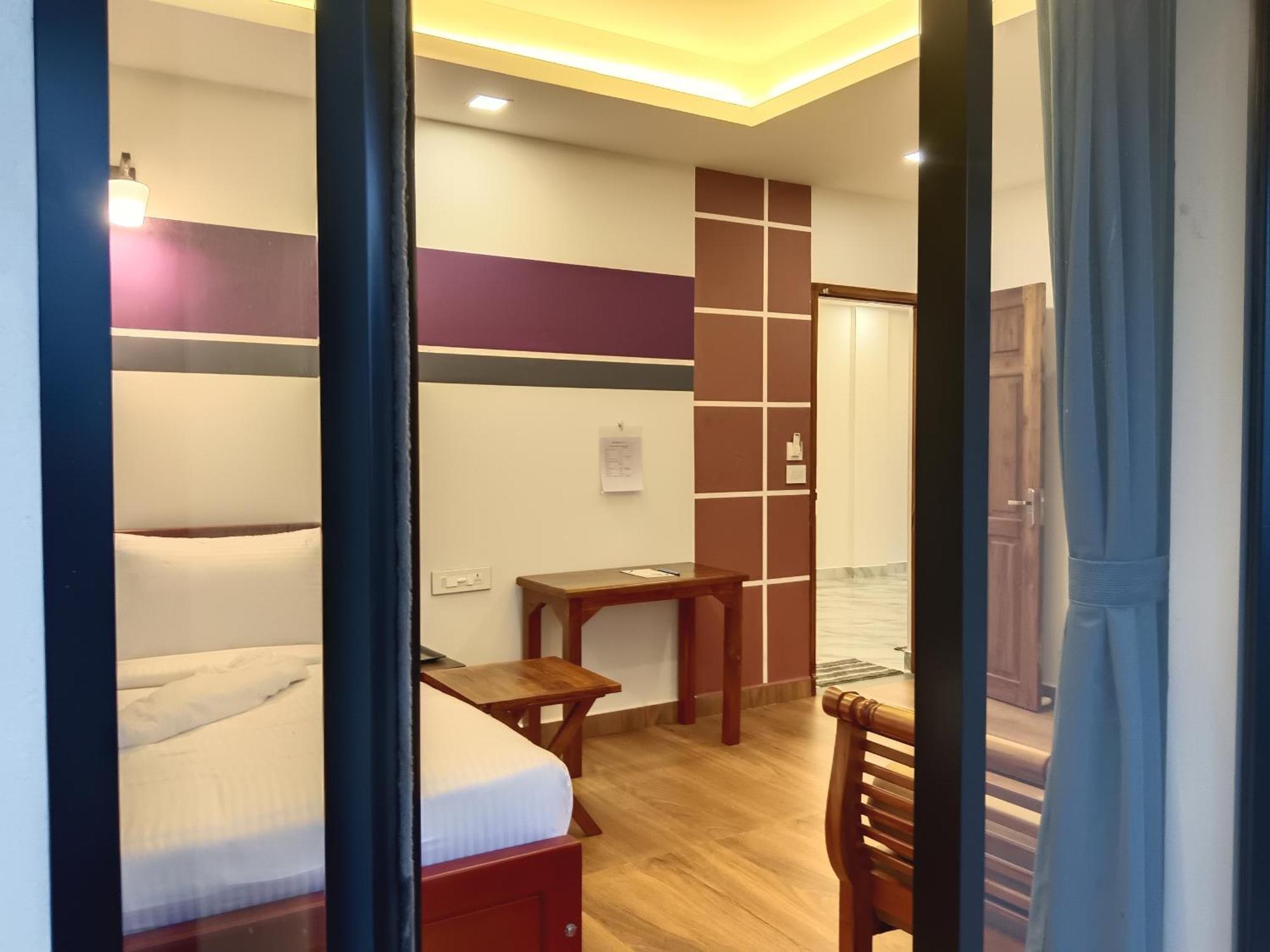 Tea Elanza Homestay *